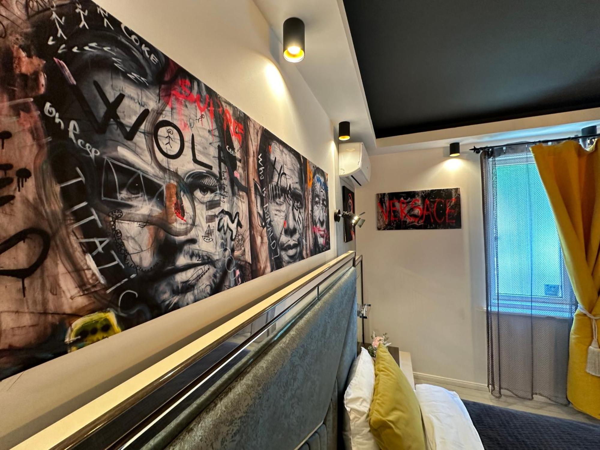 The Fame - Modern Studio In Top Location & Parking Craiova Exterior foto